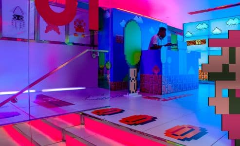 Vinyl for Uniqlo x Super Mario Bros Retail 