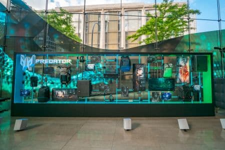 Retail display for Predator
